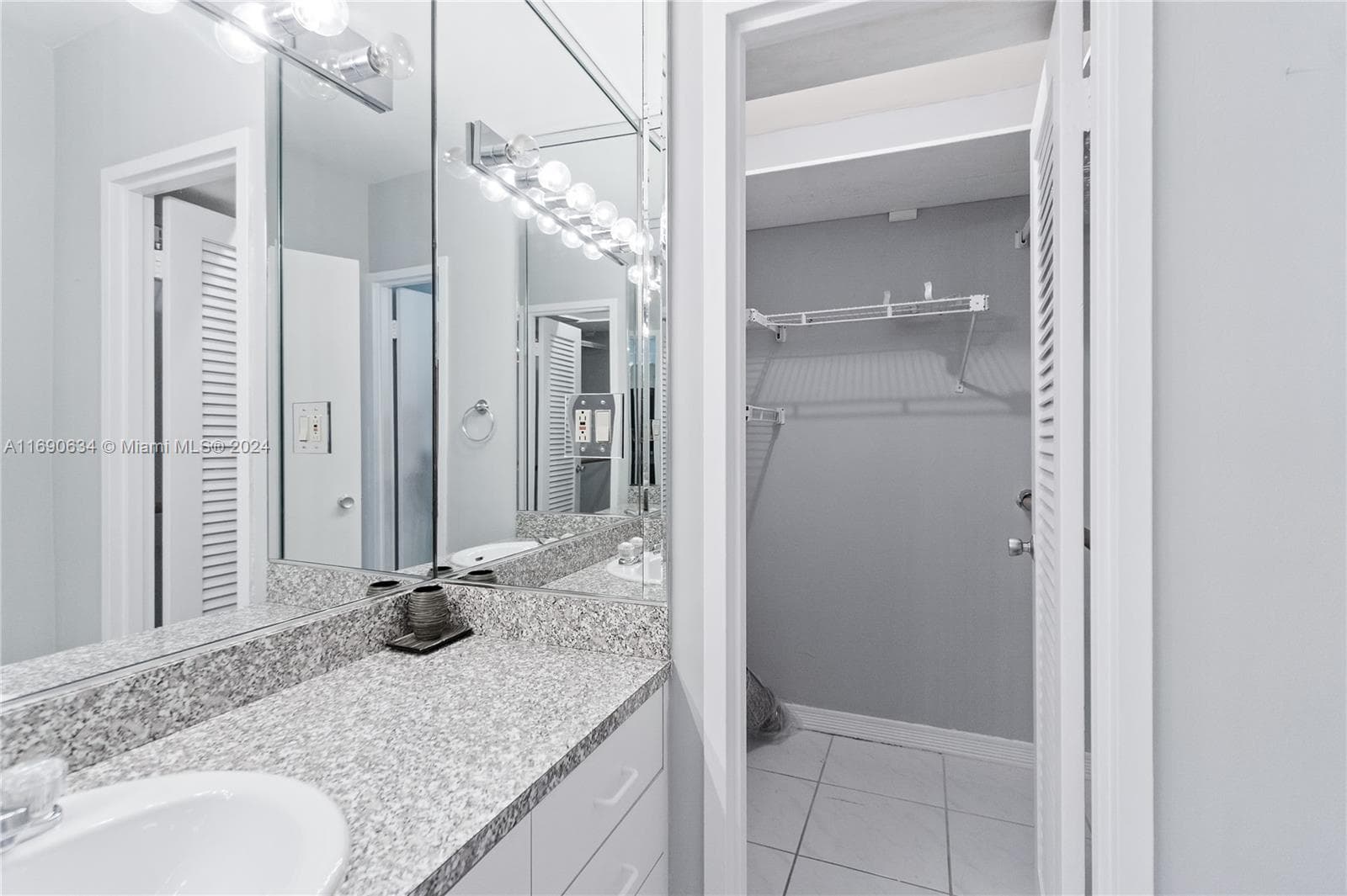 100 Lincoln Rd # 1016, Miami Beach FL 33139 — 13