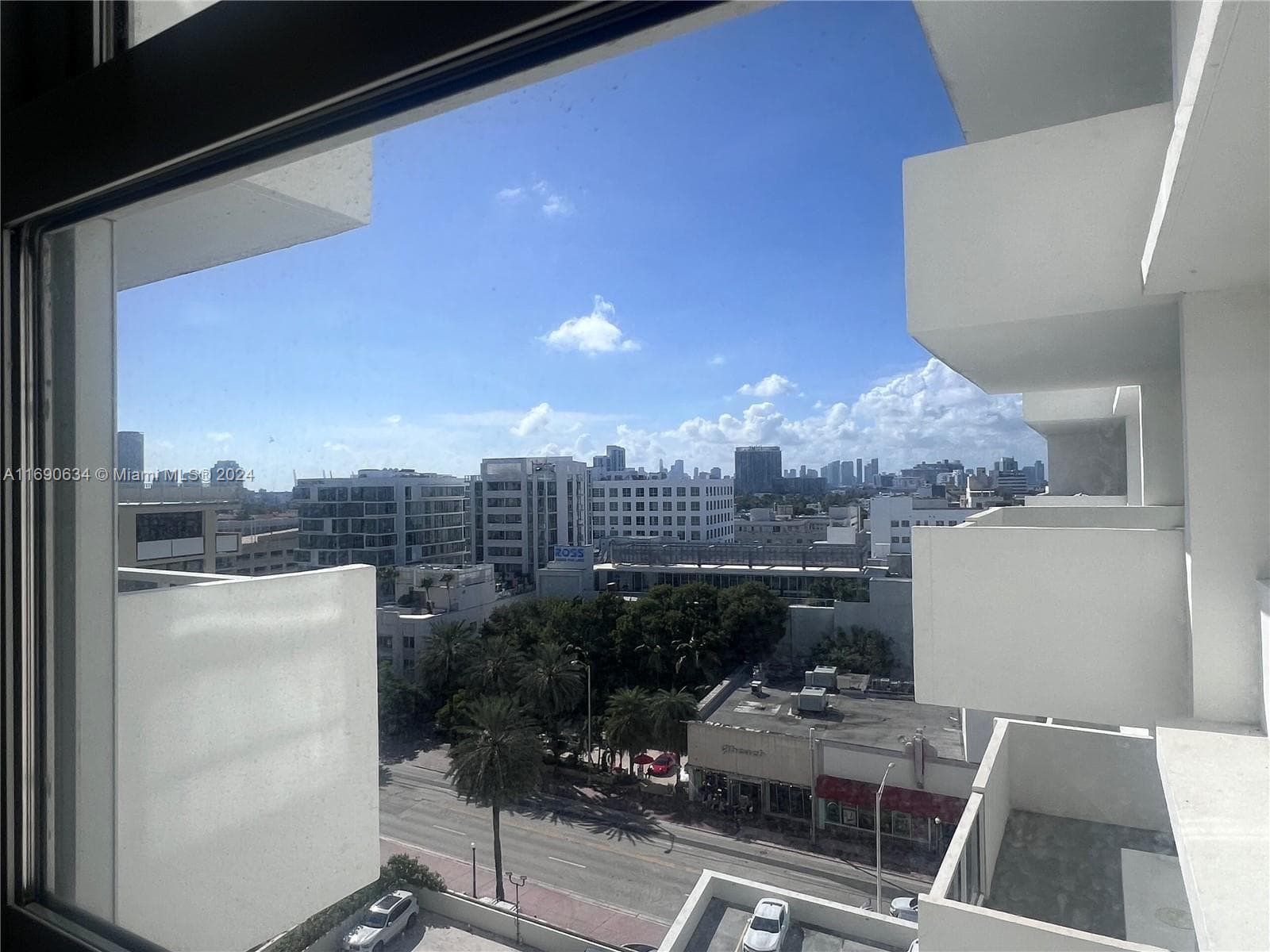 100 Lincoln Rd # 1016, Miami Beach FL 33139 — 15
