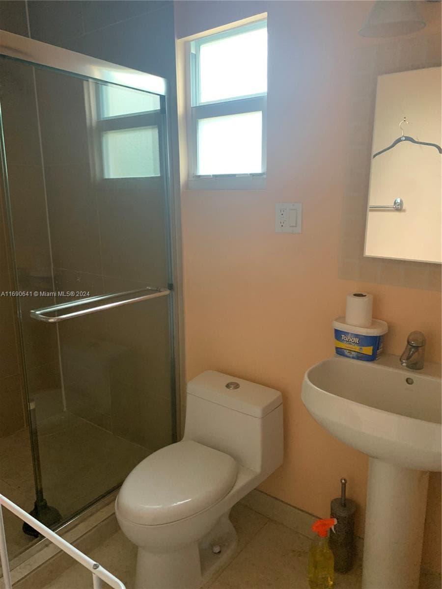 310 191st Ter, Sunny Isles Beach FL 33160 — 25
