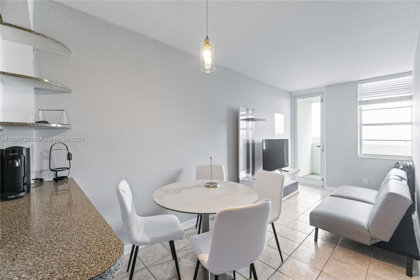 100 Lincoln Rd # 1019, Miami Beach FL 33139 — 4