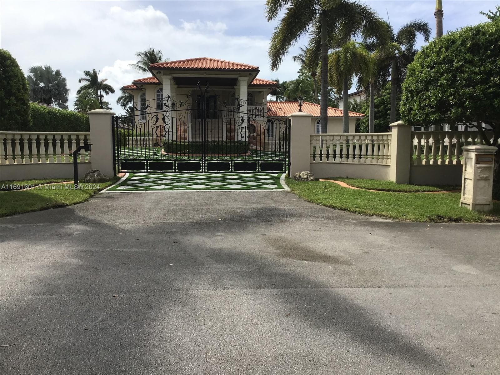 13460 SW 32nd ST, Kendall FL 33175 — 1