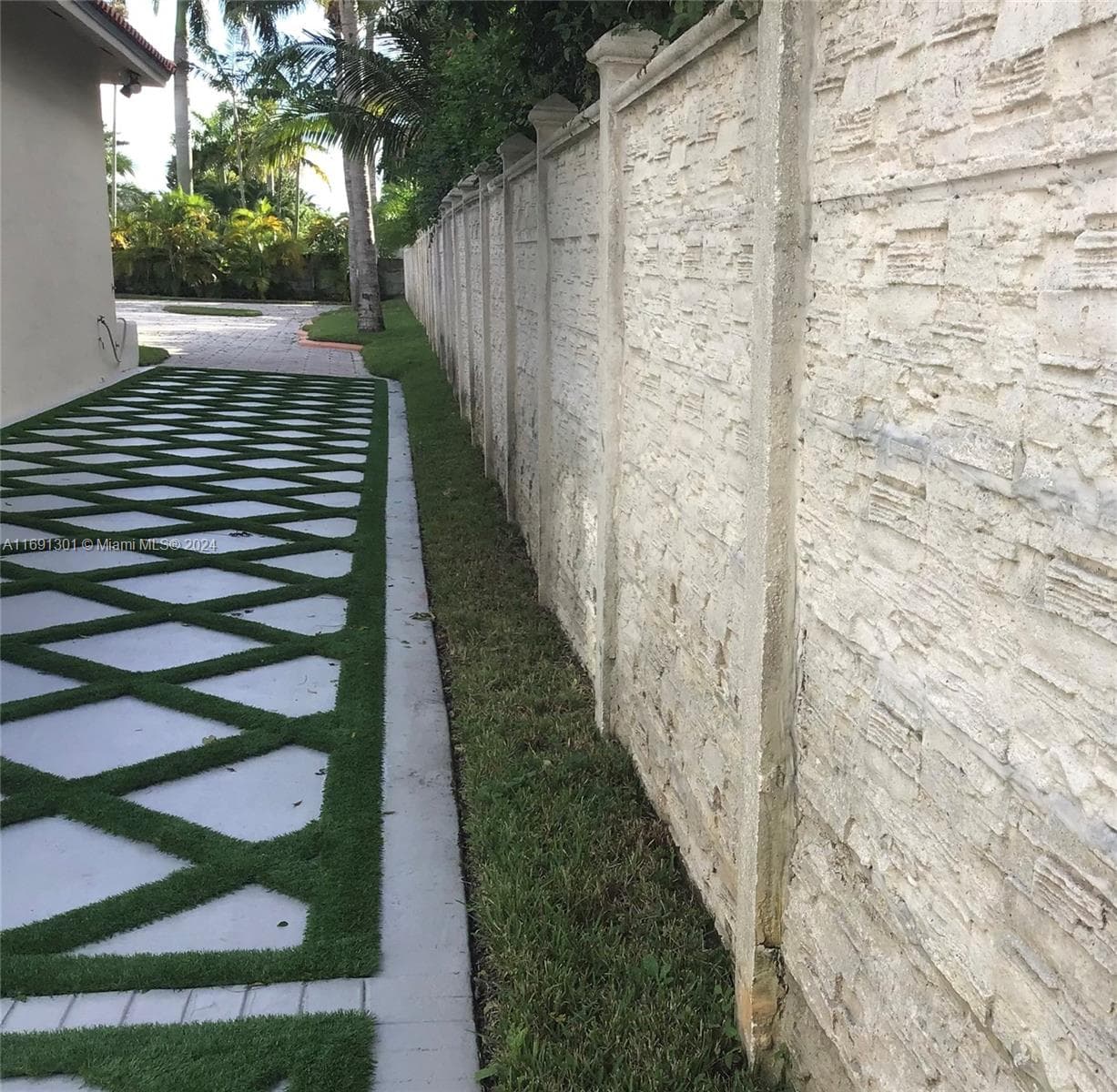 13460 SW 32nd ST, Kendall FL 33175 — 15