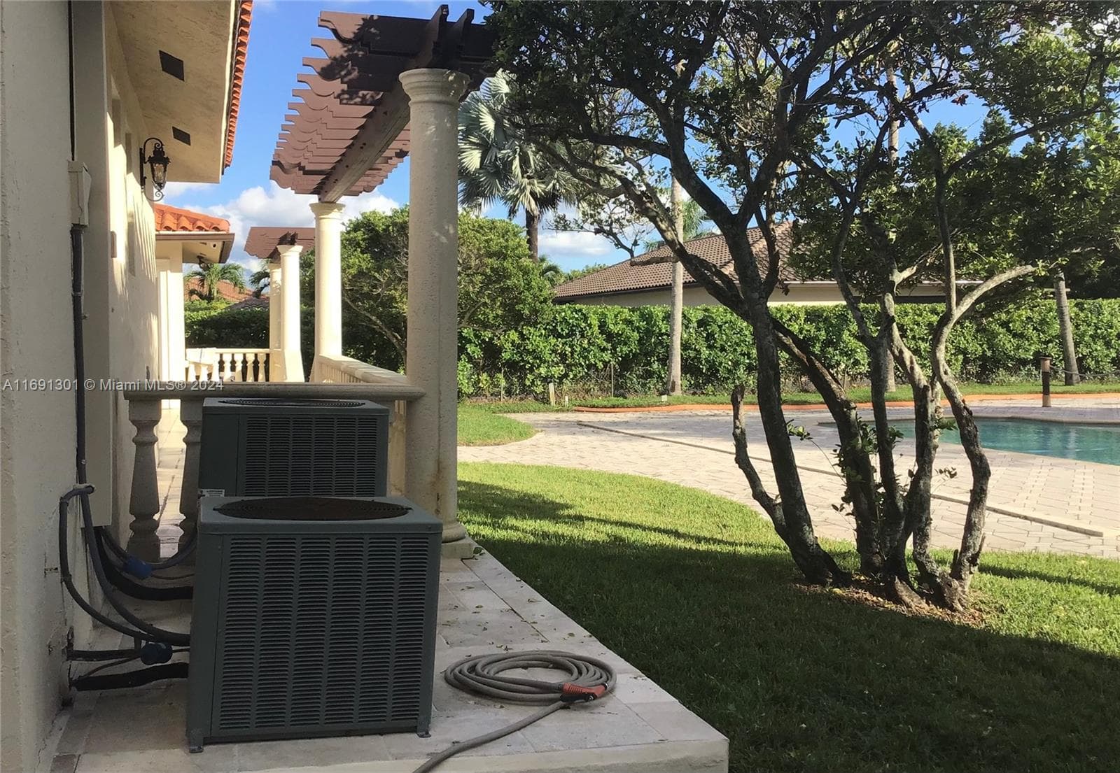 13460 SW 32nd ST, Kendall FL 33175 — 19