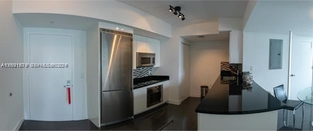 92 SW 3rd St # 1802, Miami FL 33130 — 2