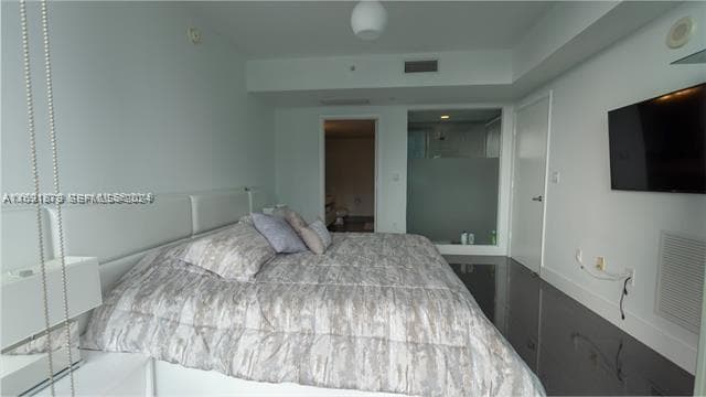 92 SW 3rd St # 1802, Miami FL 33130 — 13