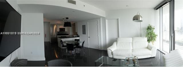 92 SW 3rd St # 1802, Miami FL 33130 — 5