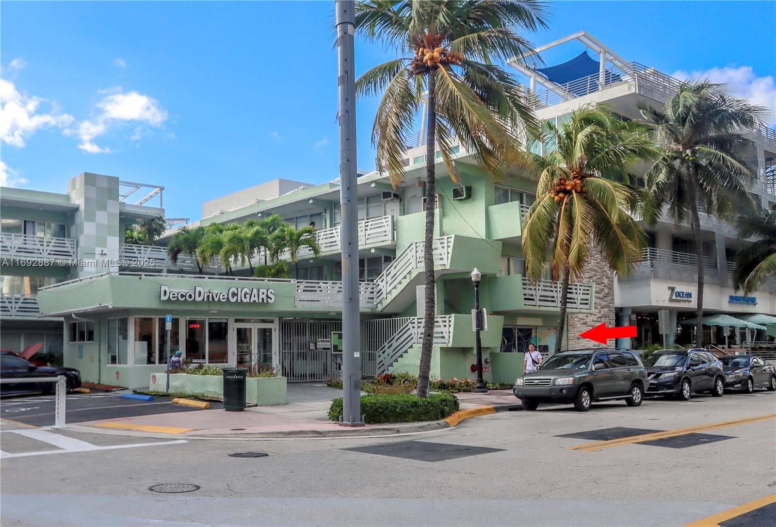 1446 Ocean Dr # 2, Miami Beach FL 33139 — 17