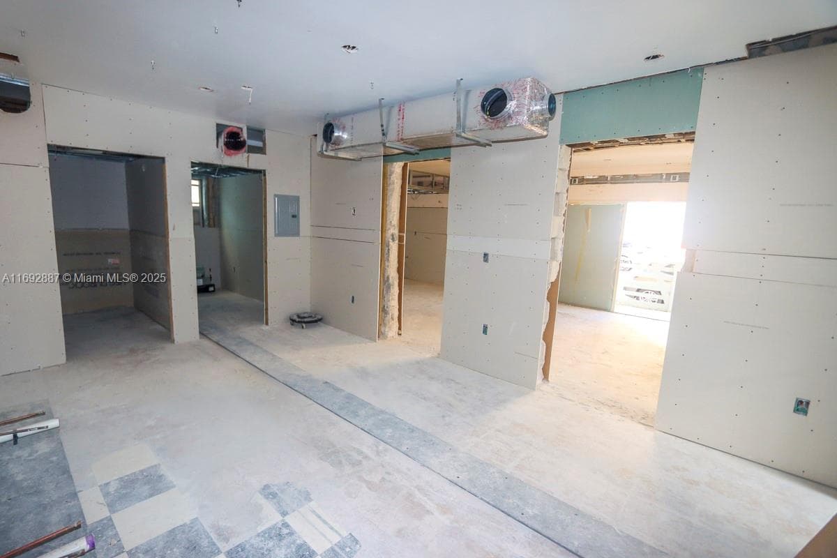 1446 Ocean Dr # 2, Miami Beach FL 33139 — 31