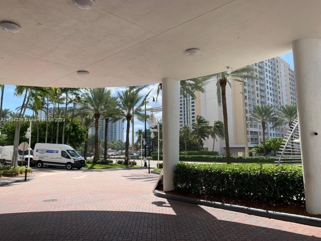 16001 Collins Ave # 3601, Sunny Isles Beach FL 33160 — 41