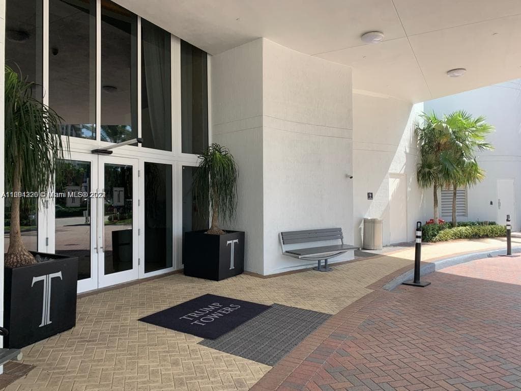 16001 Collins Ave # 3601, Sunny Isles Beach FL 33160 — 39