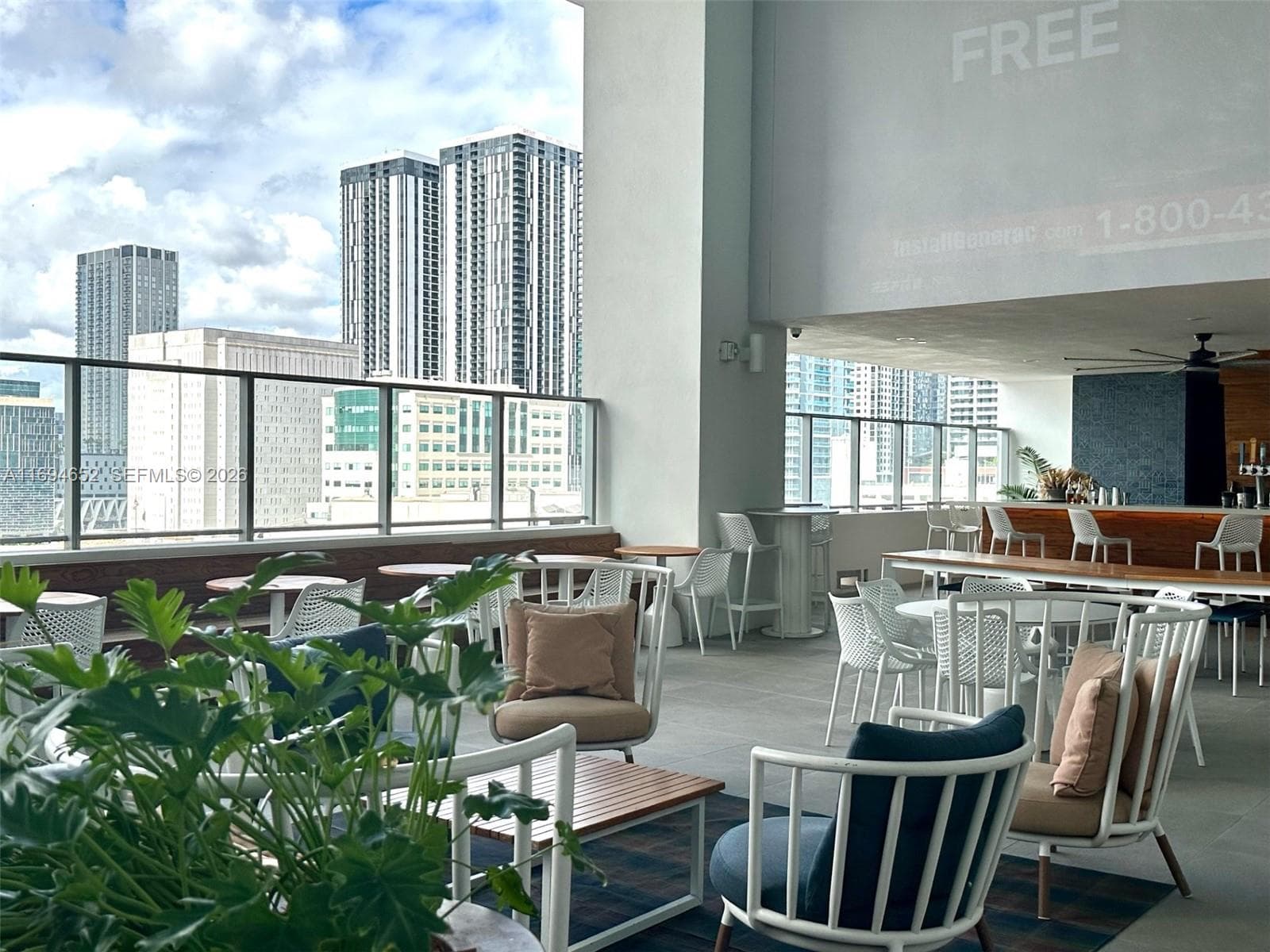 227 NE 2nd St # 1705, Miami FL 33132 — 16