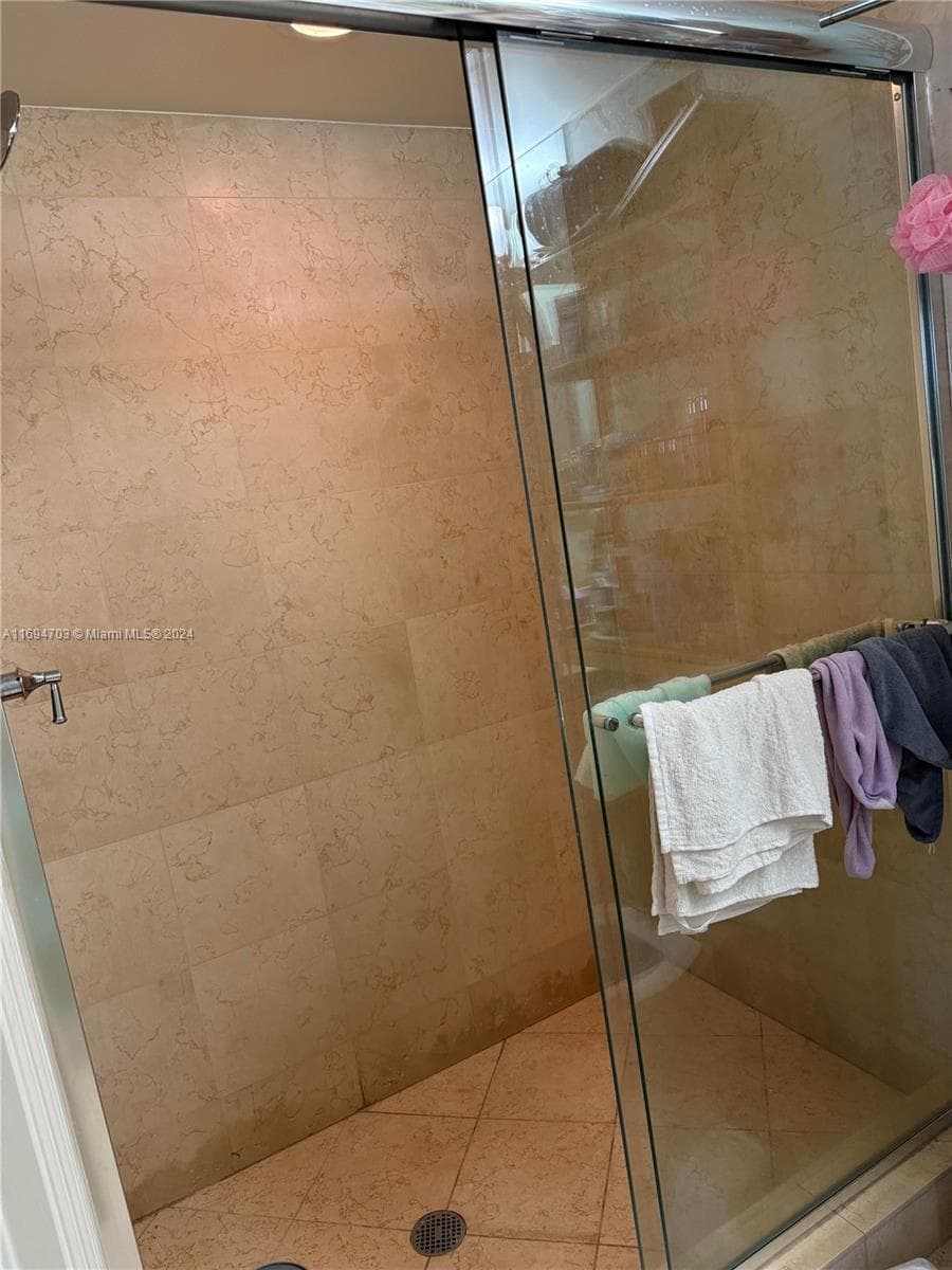 20000 E Country Club Dr # 803, Aventura FL 33180 — 15