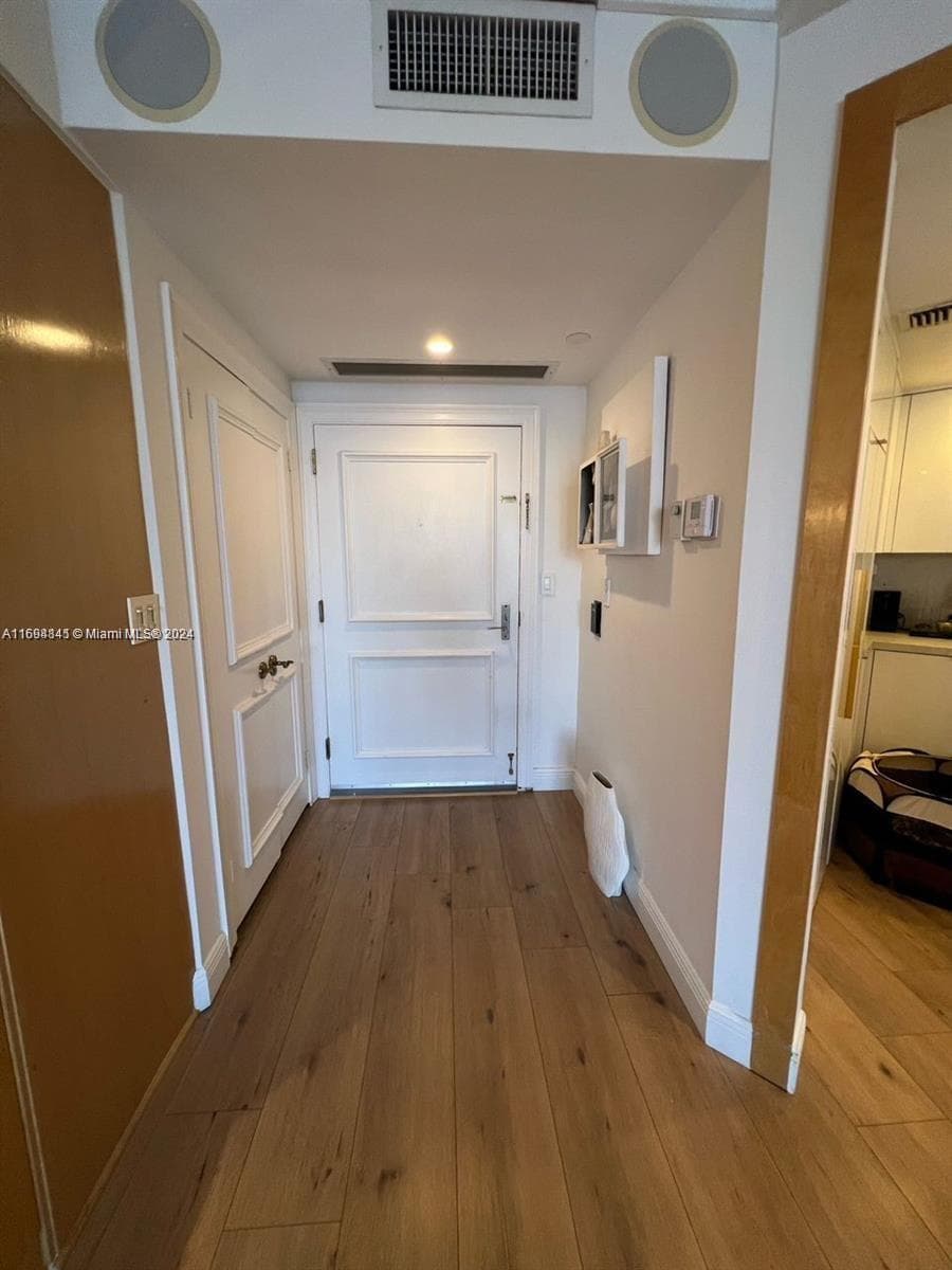3000 Island Blvd # 1201, Aventura FL 33160 — 10