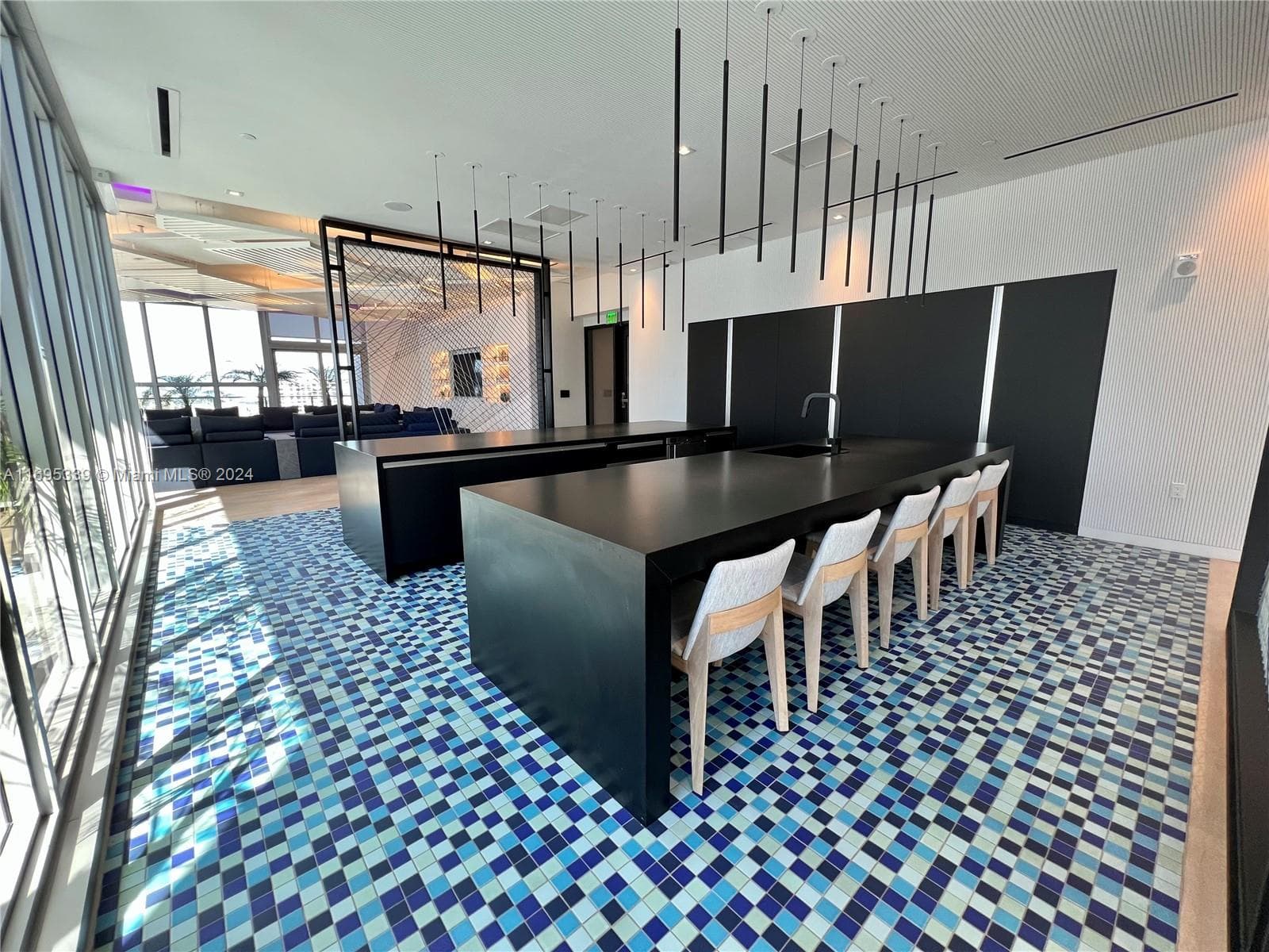 227 NE 2nd St # 2613, Miami FL 33132 — 31