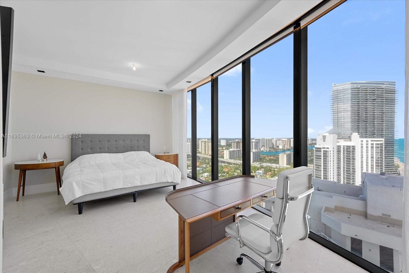 18555 Collins Ave # 3405, Sunny Isles Beach FL 33160 — 22