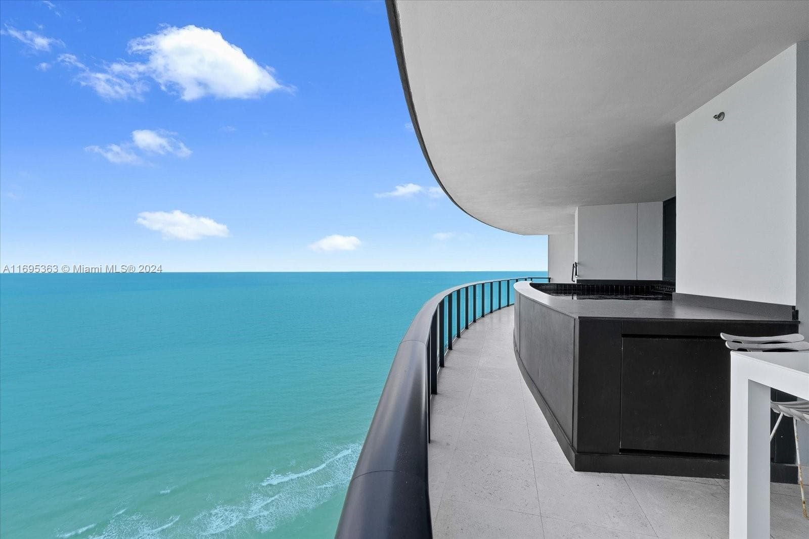 18555 Collins Ave # 3405, Sunny Isles Beach FL 33160 — 3