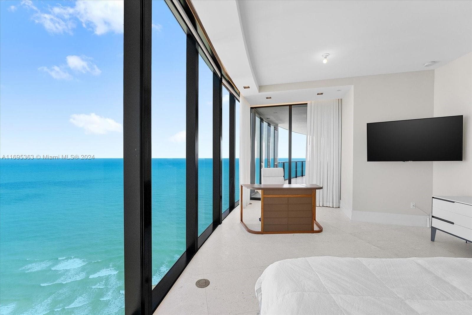 18555 Collins Ave # 3405, Sunny Isles Beach FL 33160 — 14