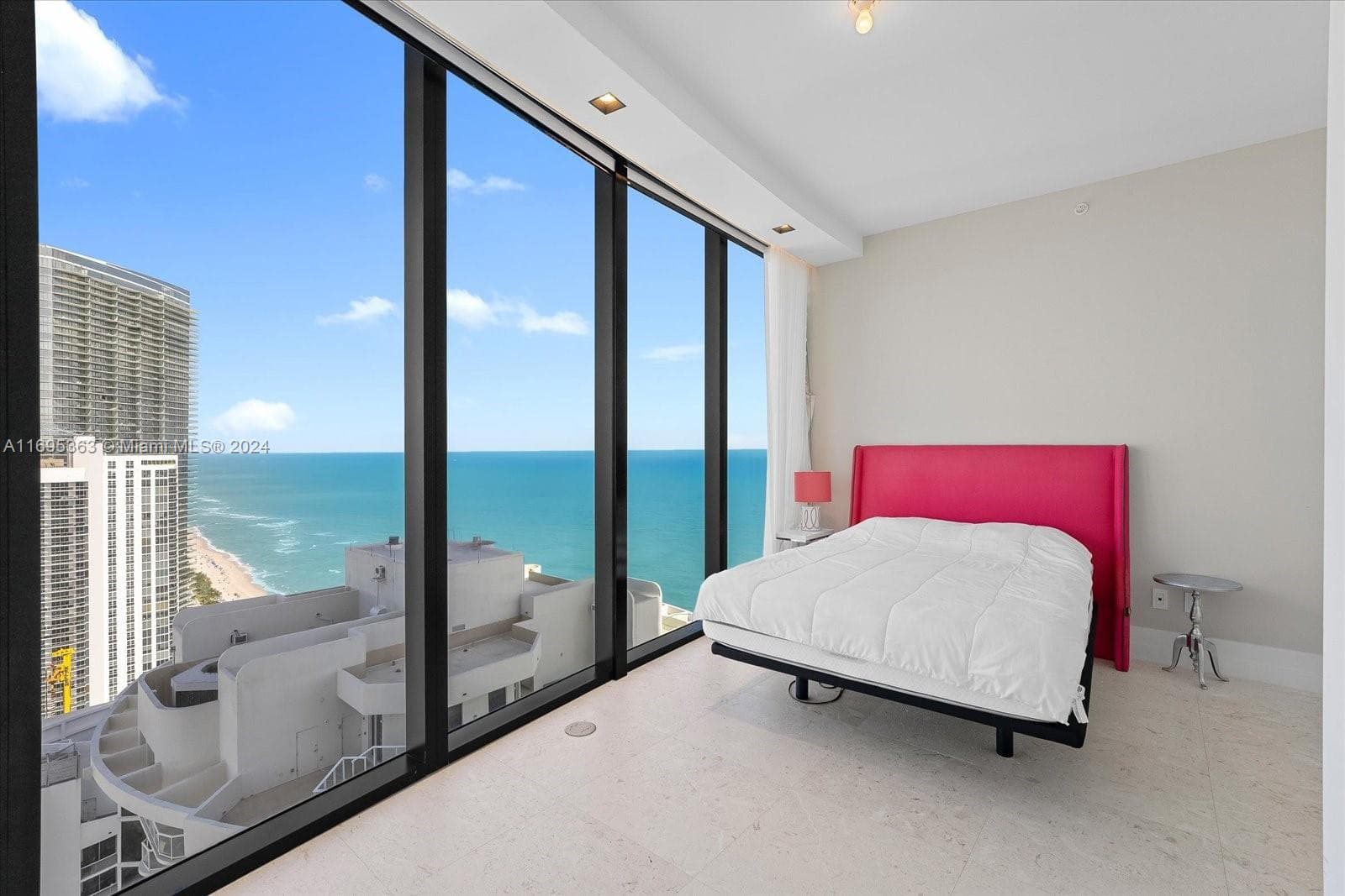 18555 Collins Ave # 3405, Sunny Isles Beach FL 33160 — 18