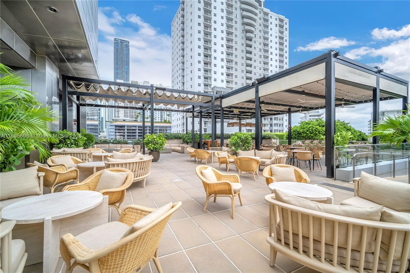 1435 Brickell Ave # 3012, Miami FL 33131 — 40