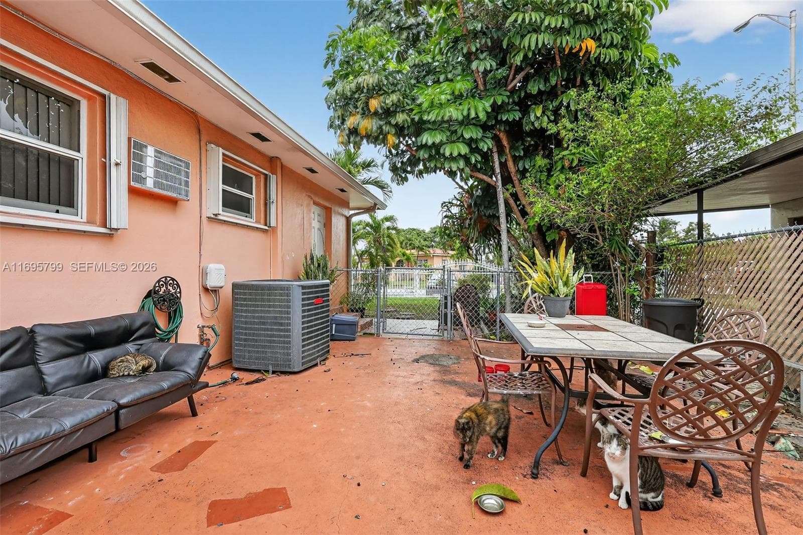 500 E 30th St, Hialeah FL 33013 — 17
