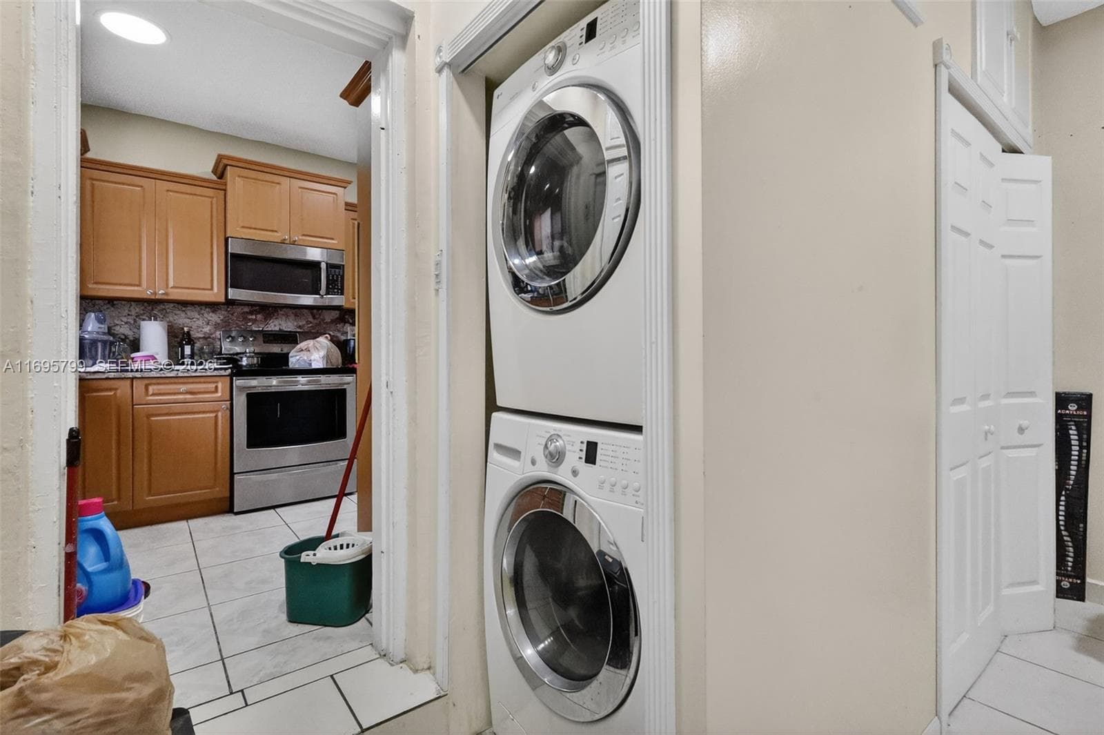 500 E 30th St, Hialeah FL 33013 — 26