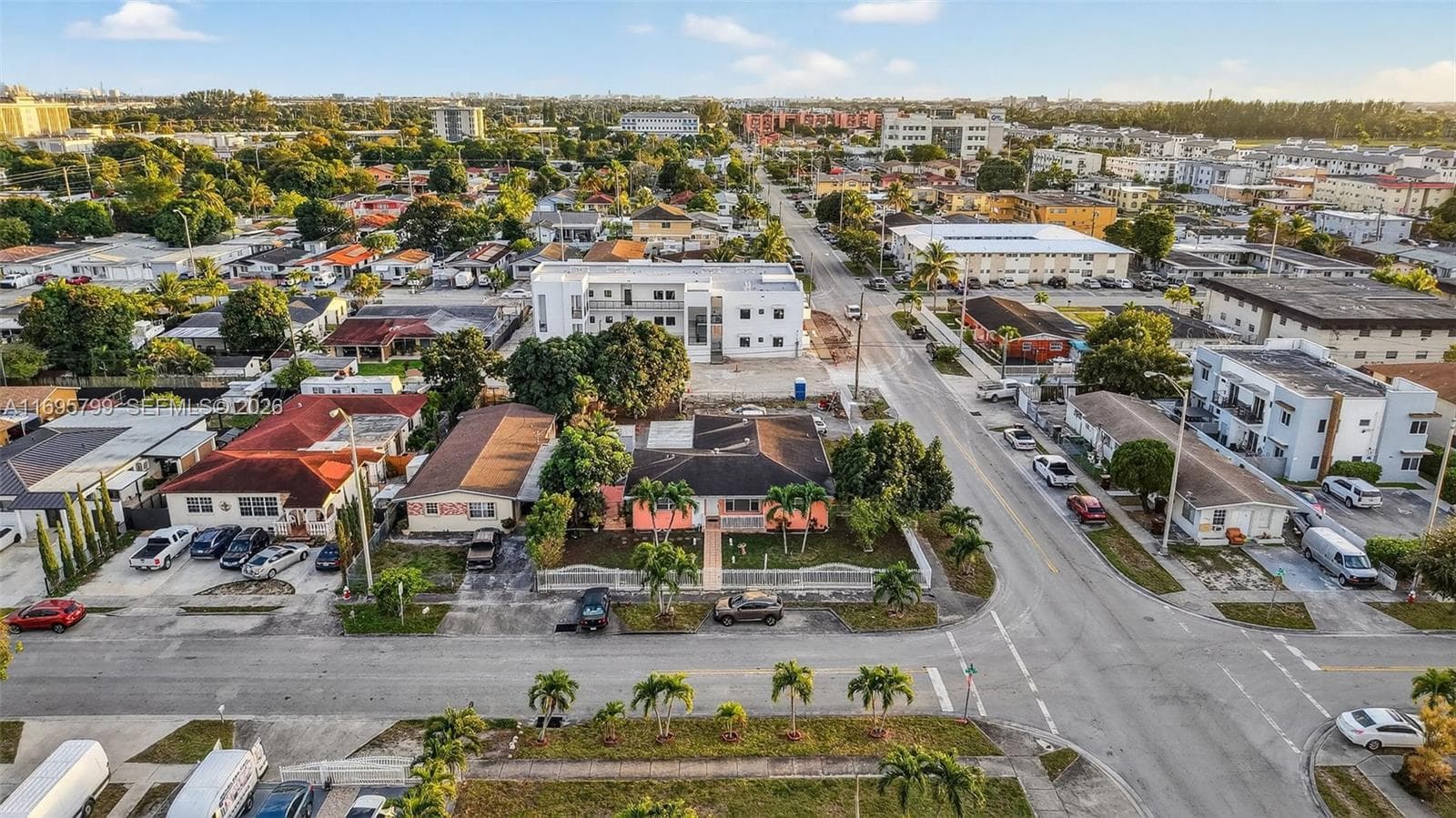 500 E 30th St, Hialeah FL 33013 — 30