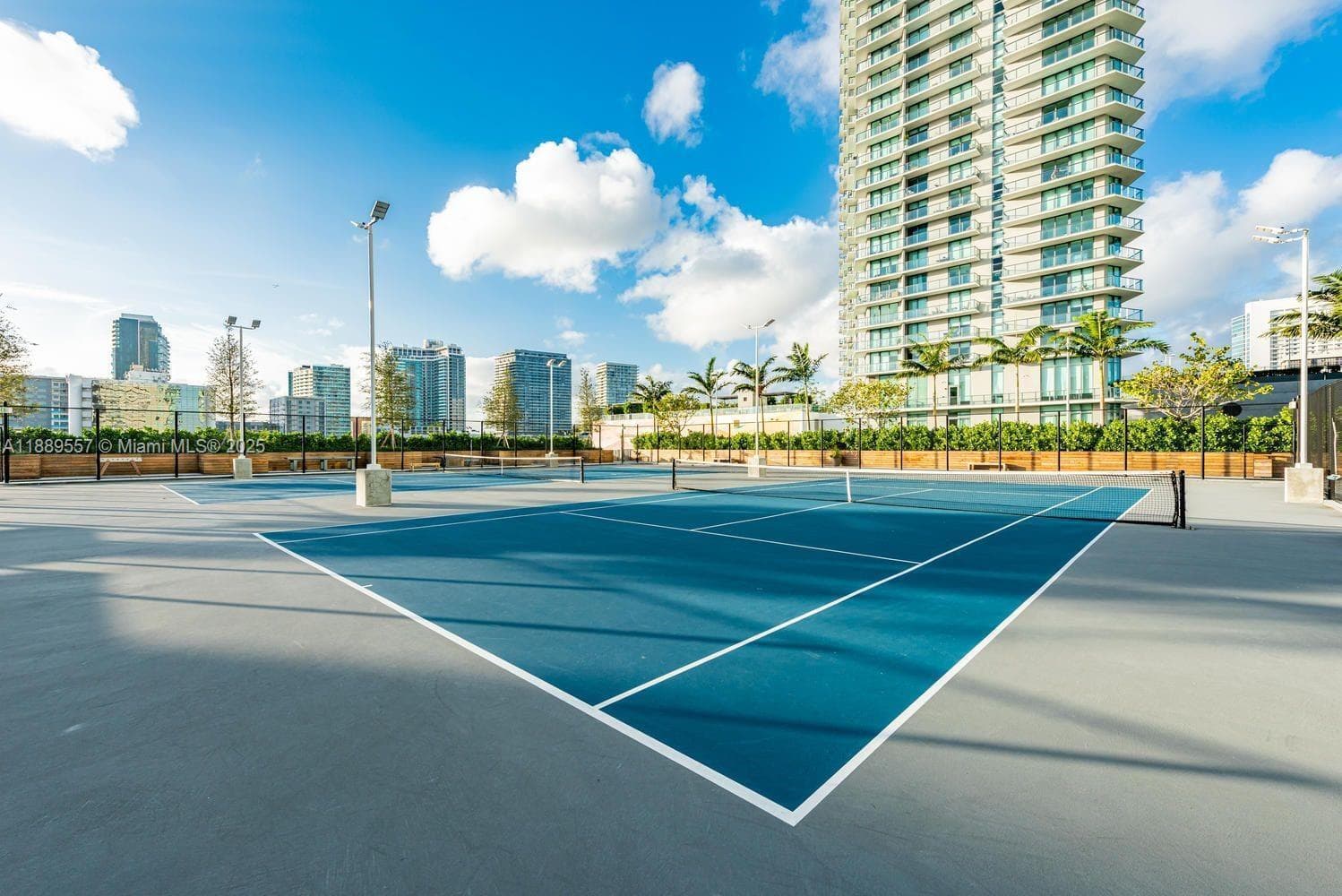 650 NE 32nd Street # 1508, Miami FL 33137 — 27