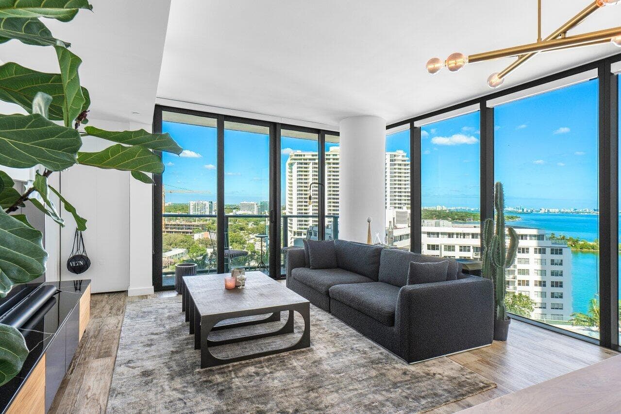 650 NE 32nd Street # 1508, Miami FL 33137 — 6