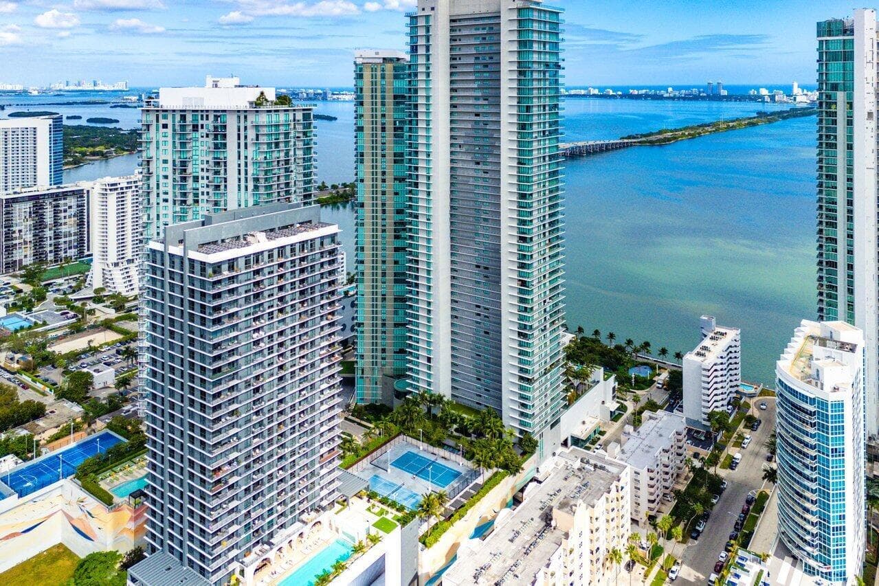 650 NE 32nd Street # 1508, Miami FL 33137 — 20