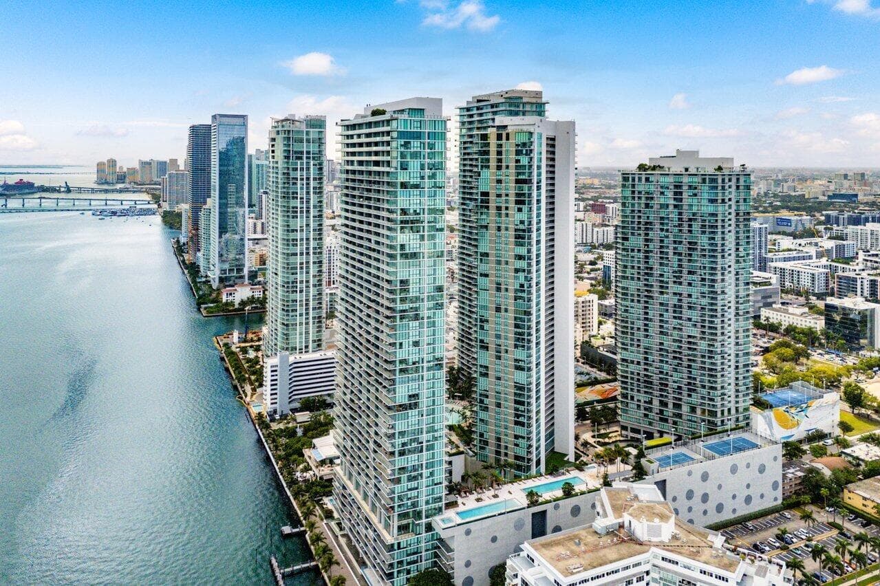 650 NE 32nd Street # 1508, Miami FL 33137 — 24