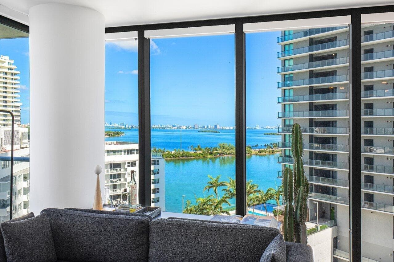 650 NE 32nd Street # 1508, Miami FL 33137 — 19
