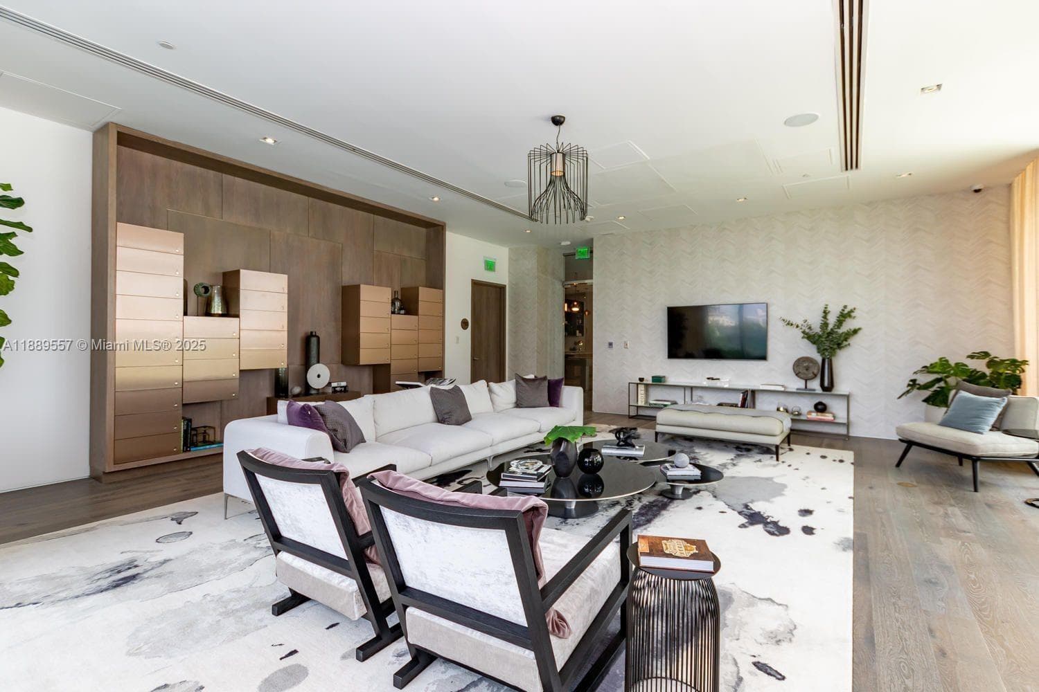 650 NE 32nd Street # 1508, Miami FL 33137 — 29