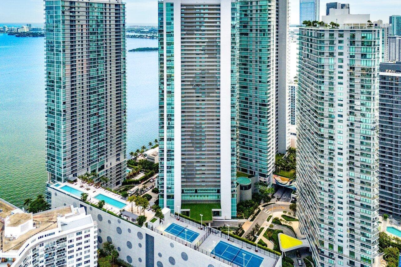 650 NE 32nd Street # 1508, Miami FL 33137 — 25