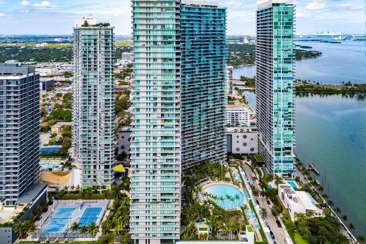 650 NE 32nd Street # 1508, Miami FL 33137 — 21