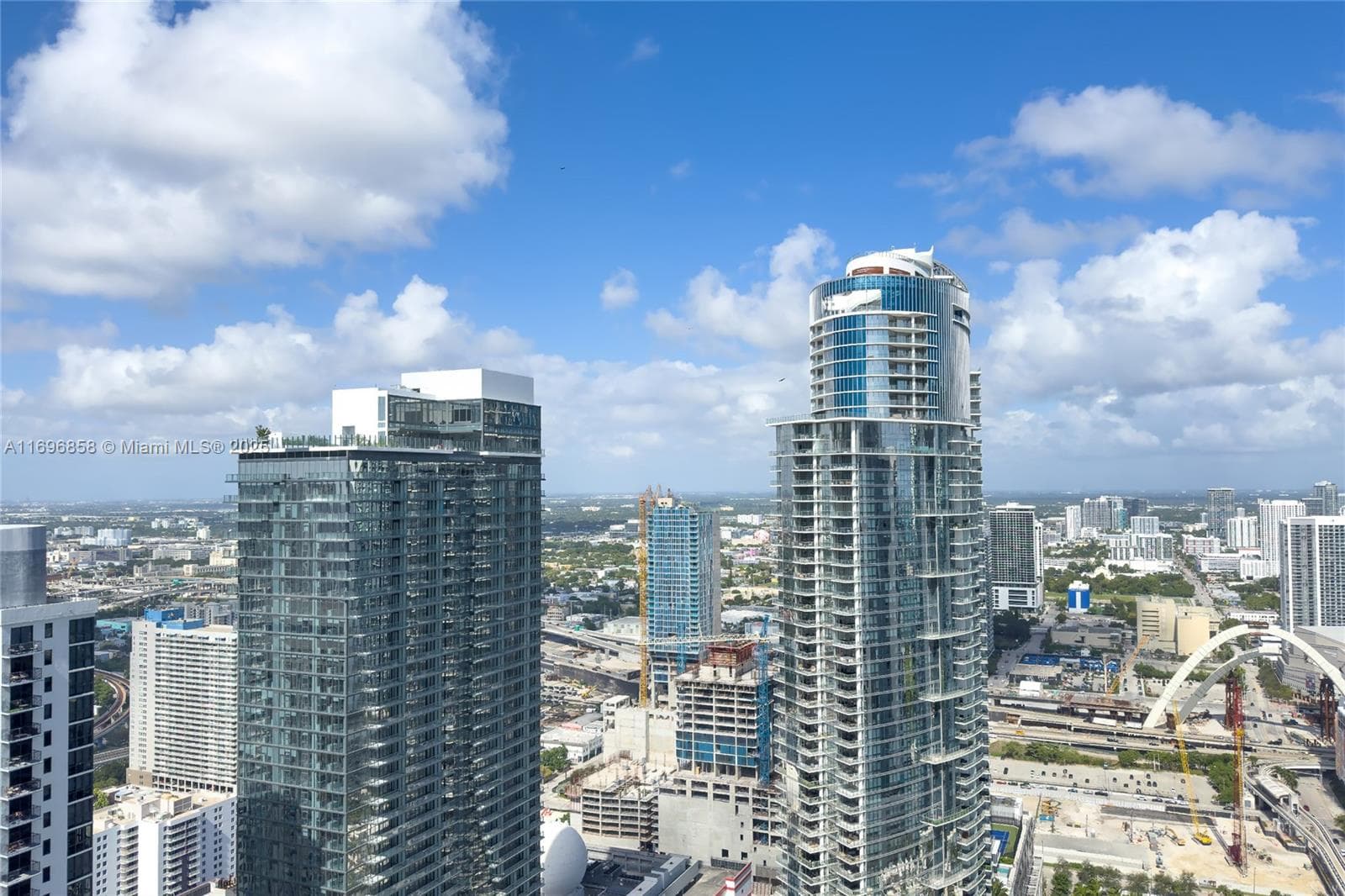 159 NE 6TH ST # 4513, Miami FL 33132 — 20