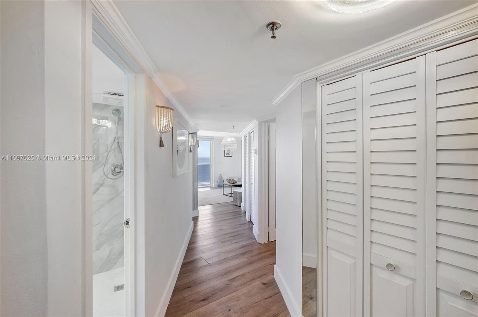 2401 Collins Ave # 1902, Miami Beach FL 33140 — 17