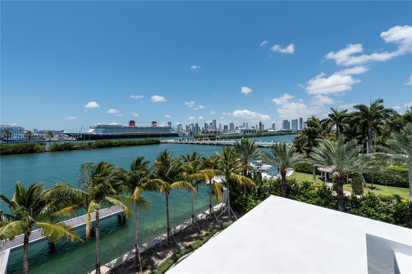130 Palm Ave, Miami Beach FL 33139 — 13