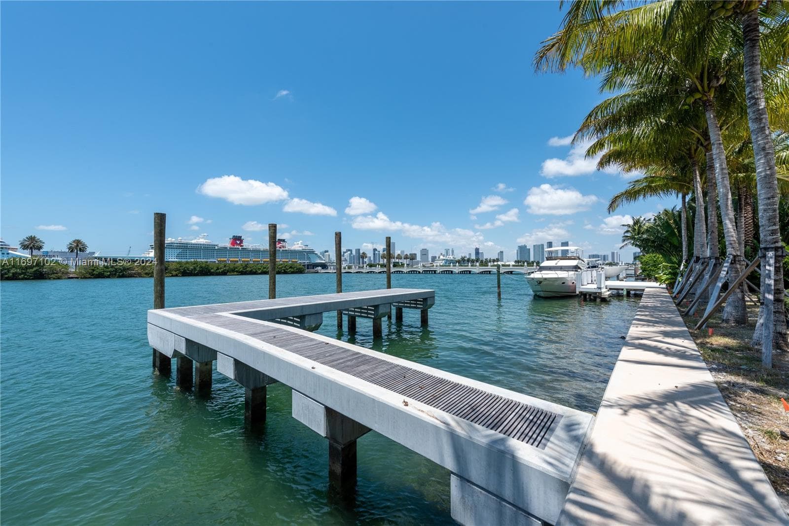 130 Palm Ave, Miami Beach FL 33139 — 9