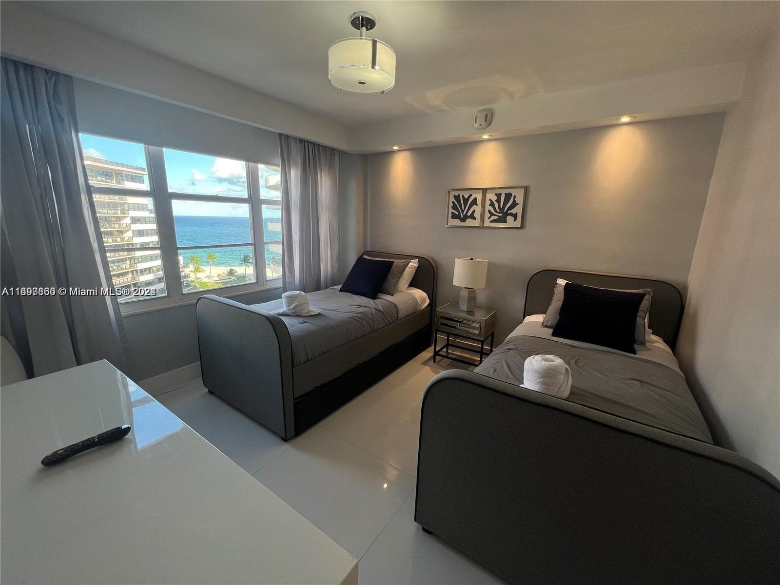 5161 COLLINS AVE # 1403, Miami Beach FL 33140 — 16