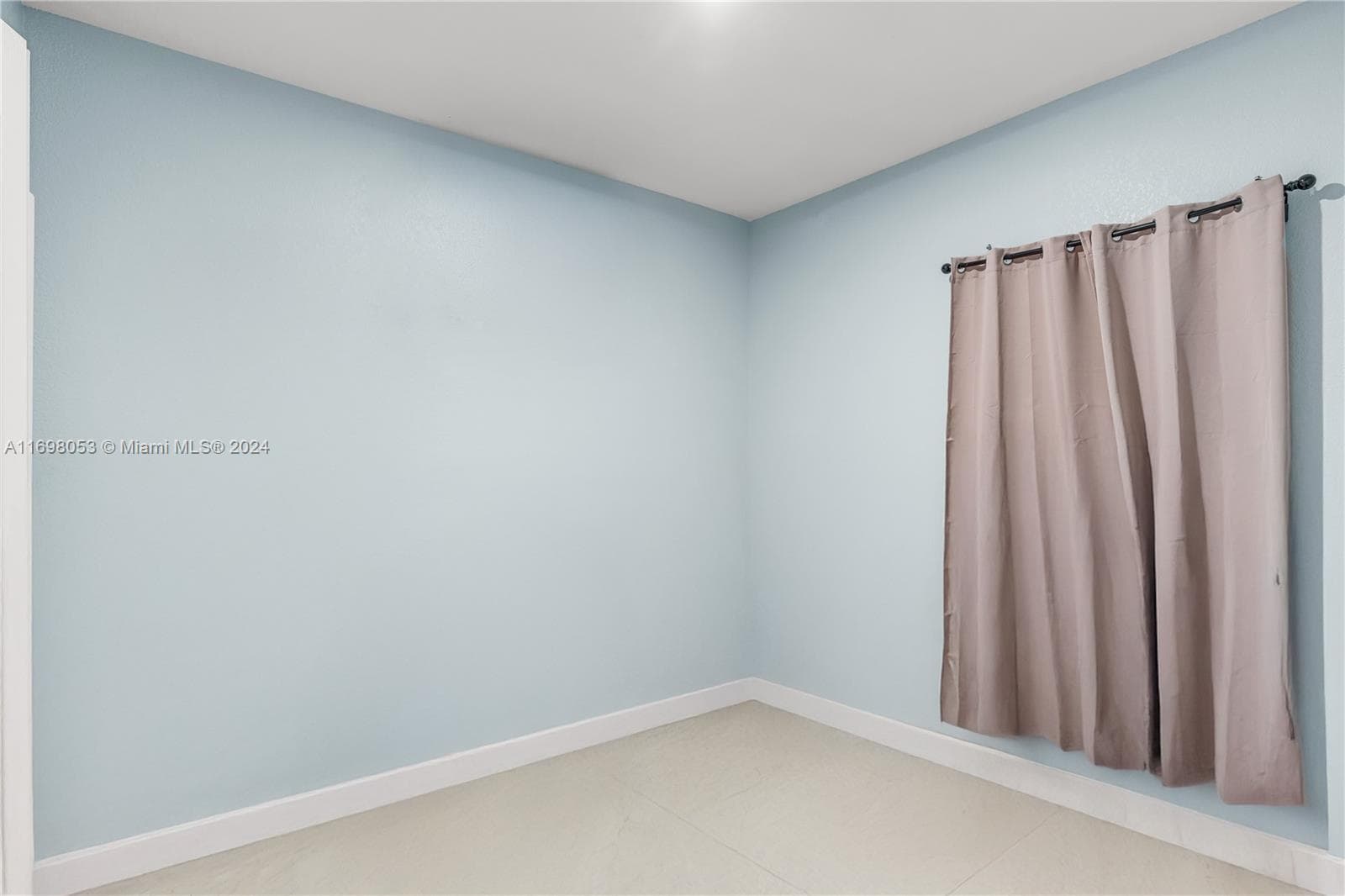 17635 SW 135th Ave, Miami FL 33177 — 28