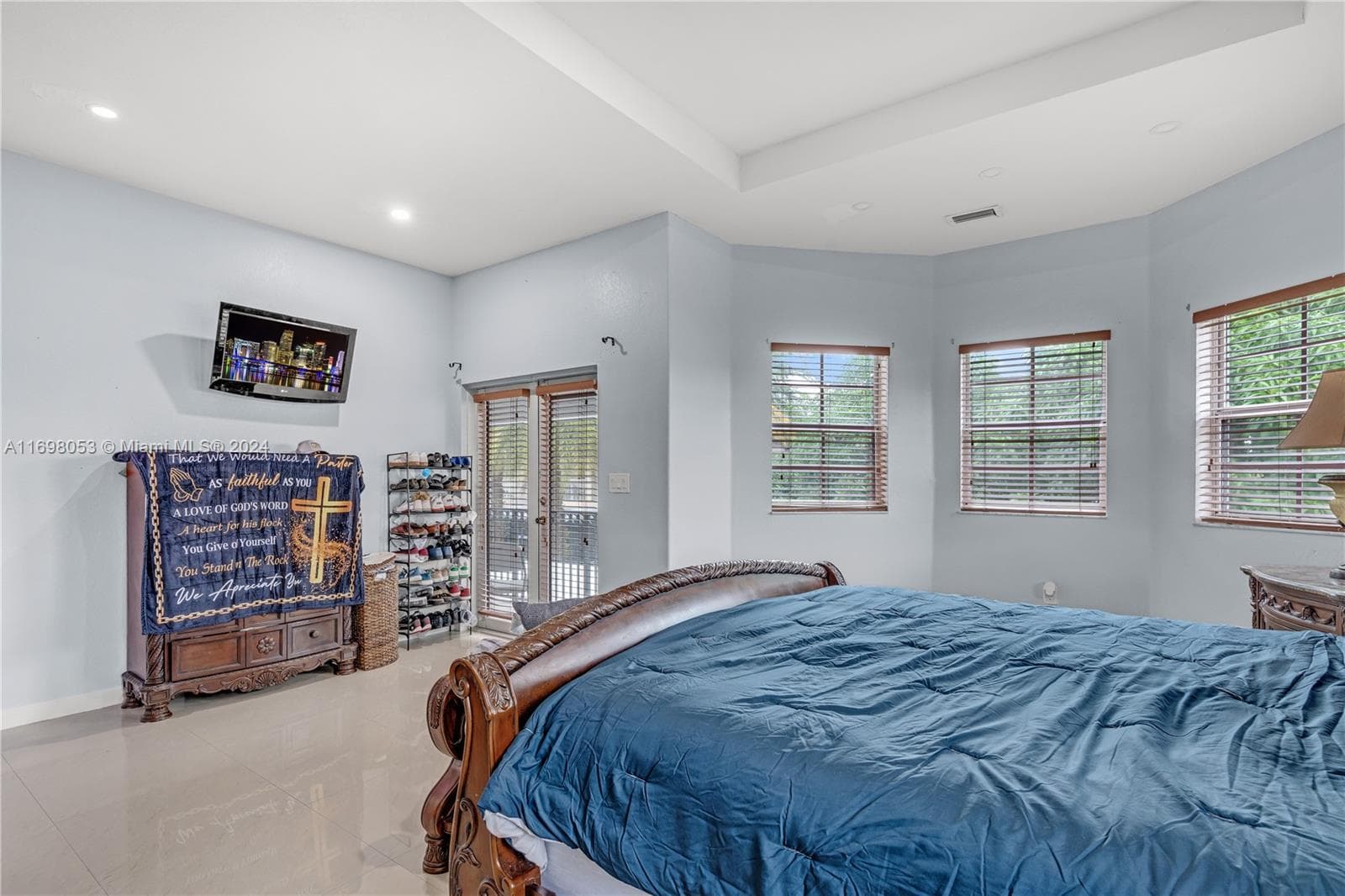 17635 SW 135th Ave, Miami FL 33177 — 18