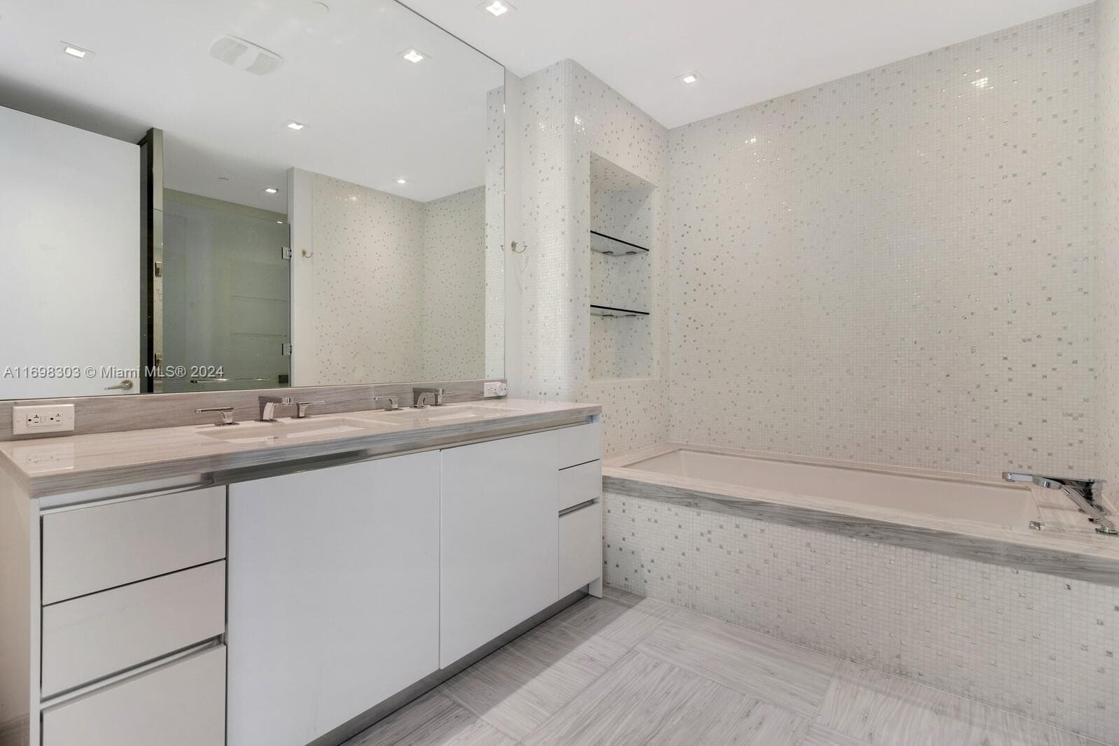 16901 Collins Ave # 1402, Sunny Isles Beach FL 33160 — 57