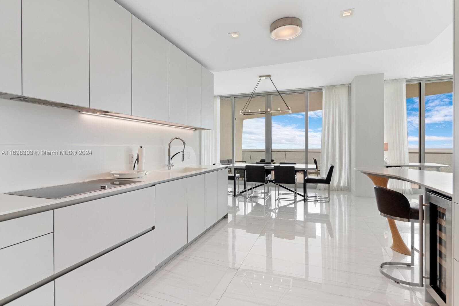 16901 Collins Ave # 1402, Sunny Isles Beach FL 33160 — 10