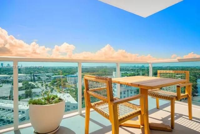 102 24th St # 1021, Miami Beach FL 33139 — 6
