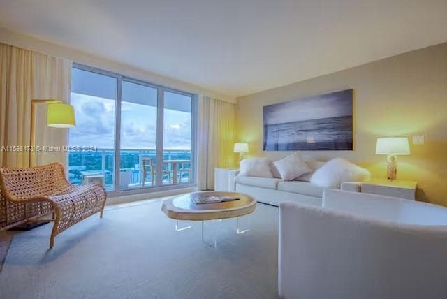 102 24th St # 1021, Miami Beach FL 33139 — 13