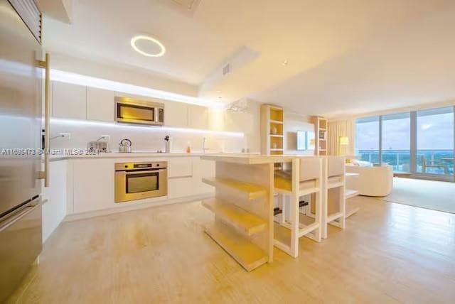 102 24th St # 1021, Miami Beach FL 33139 — 19
