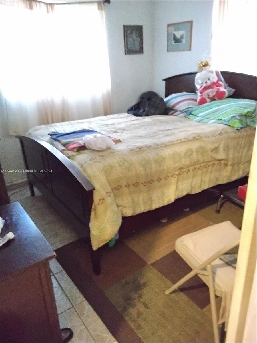 20620 NW 34th Ave, Miami Gardens FL 33056 — 16