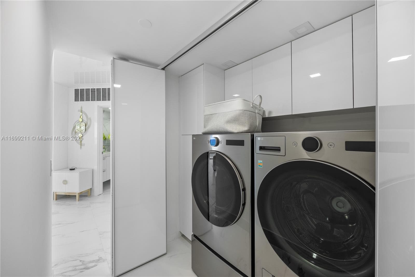 16445 Collins Ave # 1126, Sunny Isles Beach FL 33160 — 30