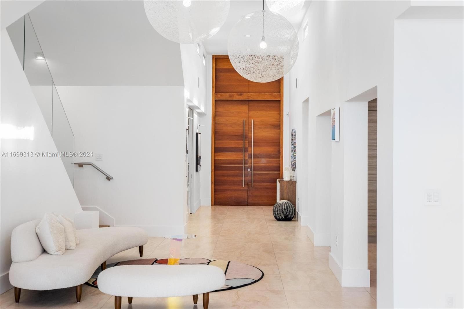323 Atlantic Ave, Sunny Isles Beach FL 33160 — 36