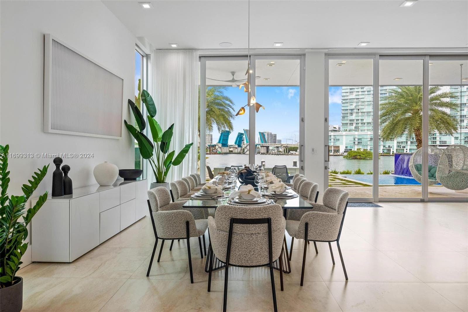 323 Atlantic Ave, Sunny Isles Beach FL 33160 — 30